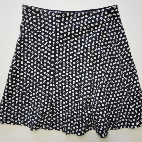 UNIQLO y2k Flippy Floral Skater Skirt - Picture 1 of 12